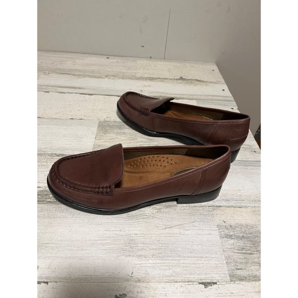 Hush Puppies Woman’s brown leather slip on loafer size 9 M - Picture 4 of 7